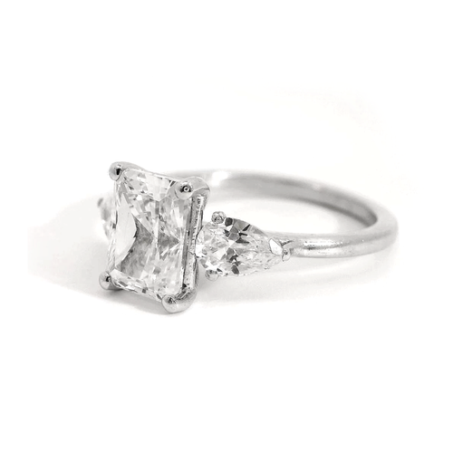 Elderflower | Cushion cut