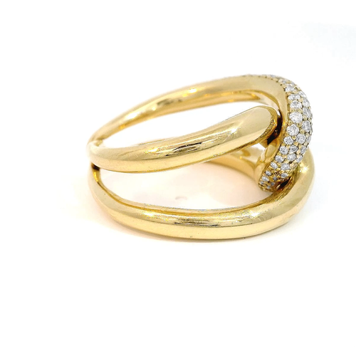 Click | White Diamonds & Plain 18k Gold