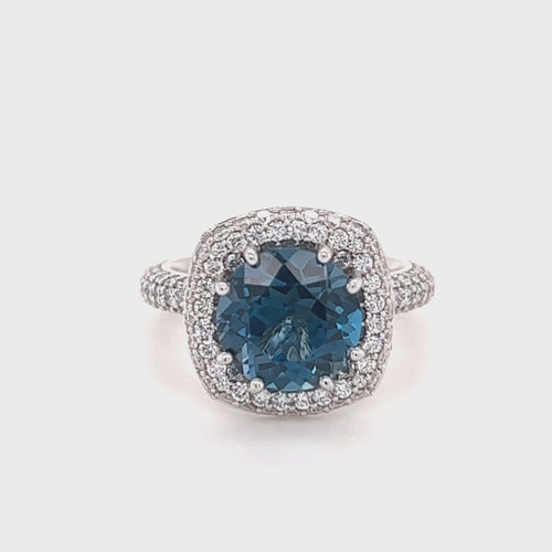 Cocktail pavé | London Blue Topaz